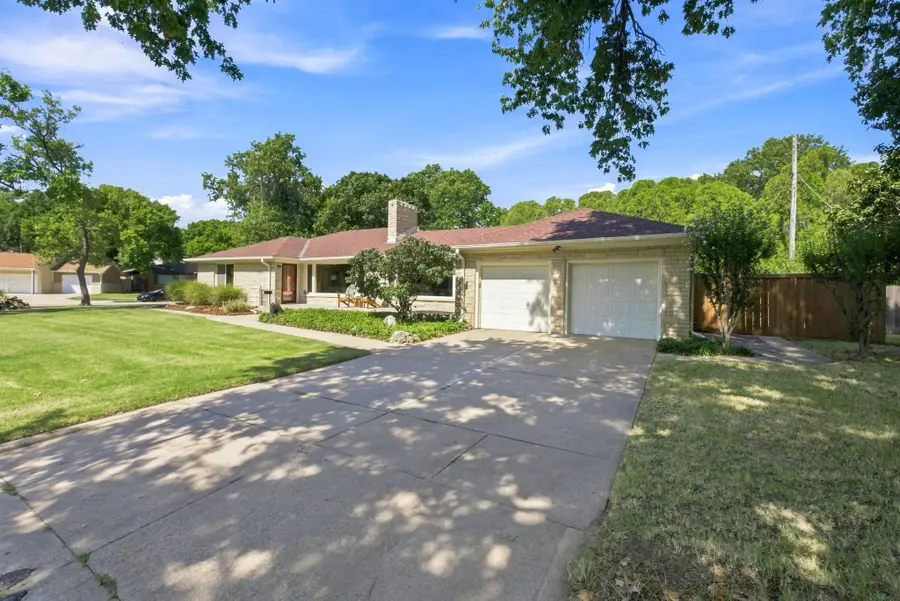 401 N Brookside, Wichita, KS 67208 - #2