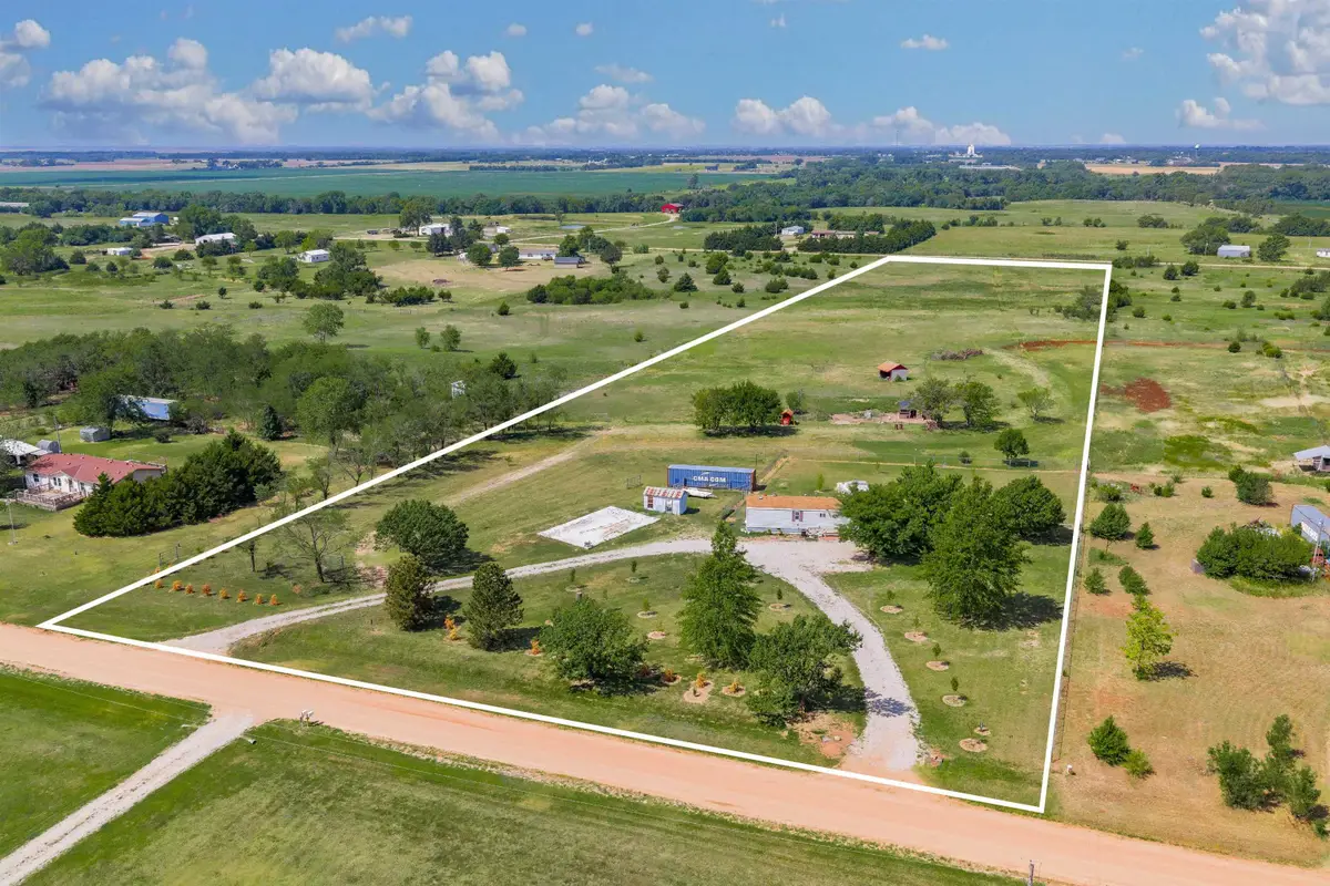 3341 S 339th St W, Cheney, KS 67025 - #1