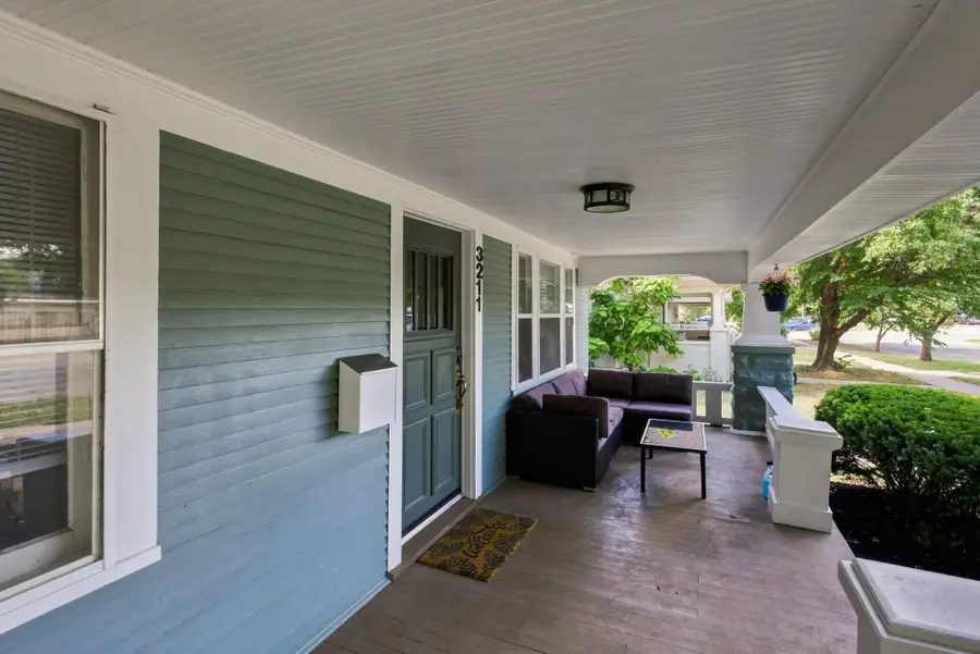3211 E Chatfield Place, Wichita, KS 67208 - #2