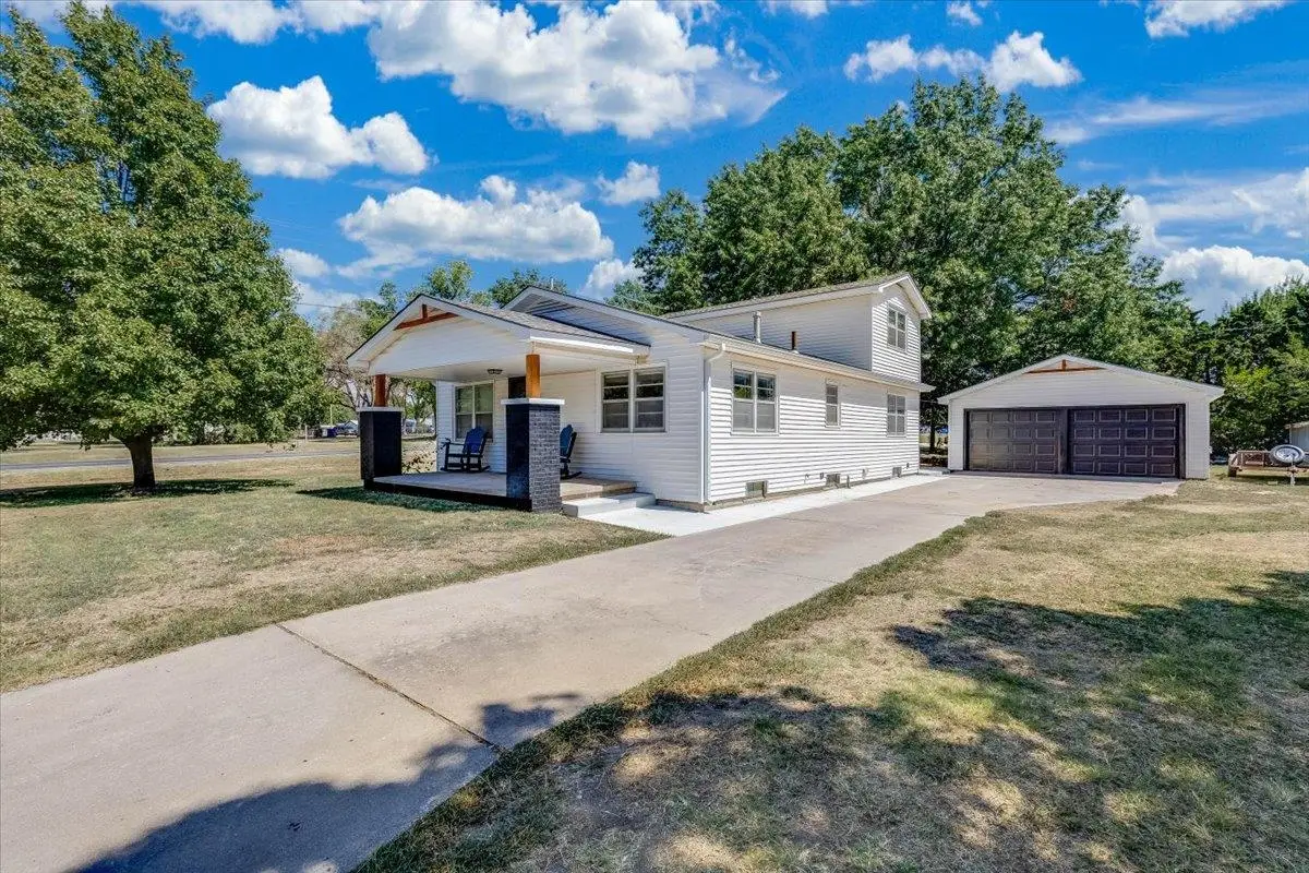 100 Matson Ave., Kechi, KS 67067 - #1