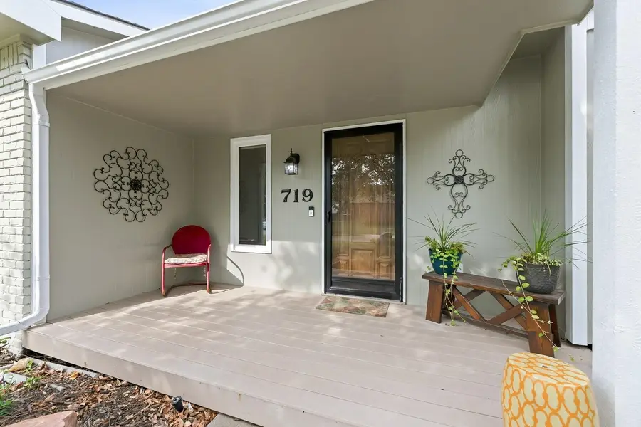 719 S Honeybrook Ln, Derby, KS 67037 - #3