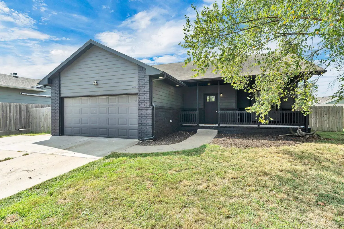 419 E Myers Ct, Mulvane, KS 67110 - #1
