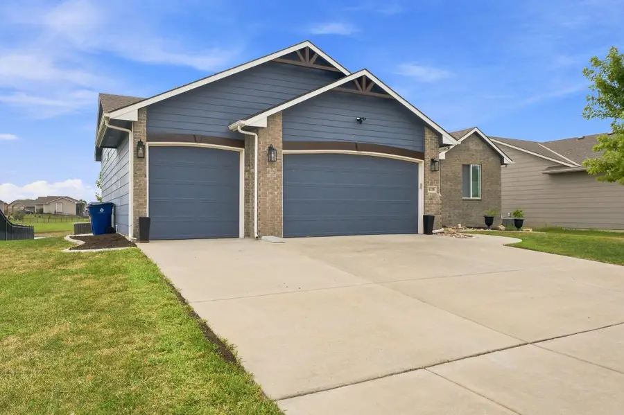 1428 N Aster St, Andover, KS 67002-8584 - #2