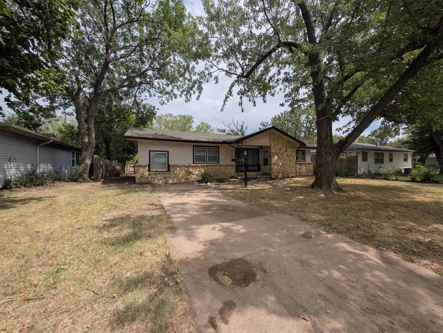 3350 S Hiram St, Wichita, KS 67217 - #2