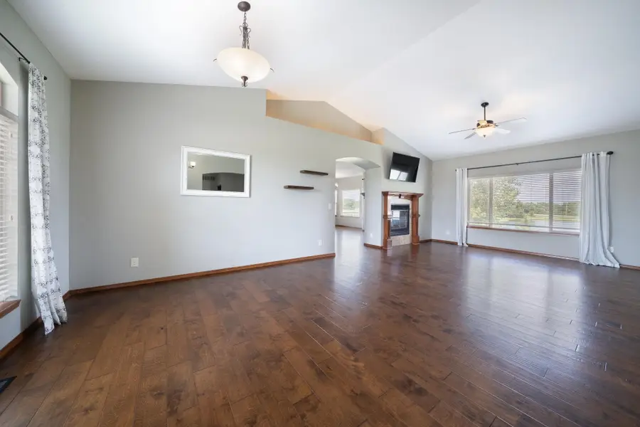 1245 N Countrywalk St, Rose Hill, KS 67133 - #3