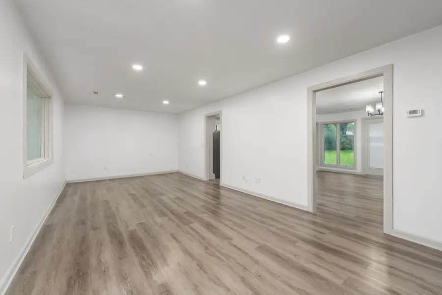 218 W Aaron Dr, Andover, KS 67002 - #2