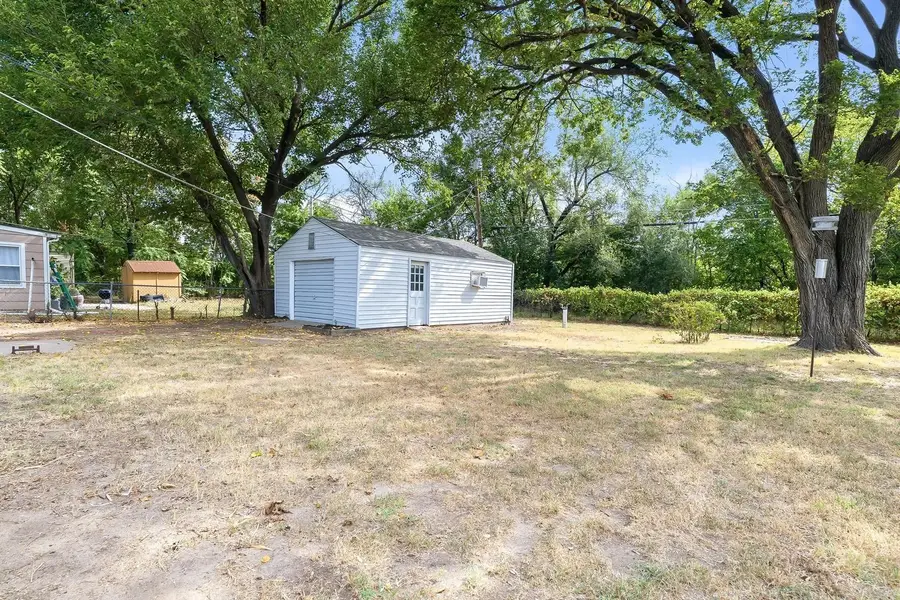 2130 S Victoria St, Wichita, KS 67211 - #3