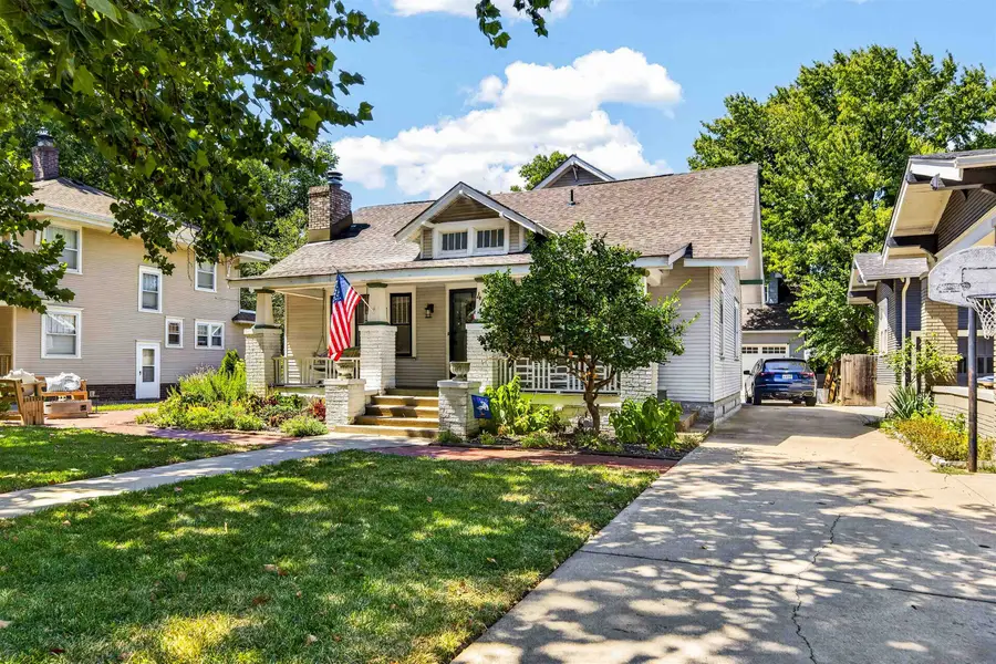 441 N Fountain St, Wichita, KS 67208 - #2