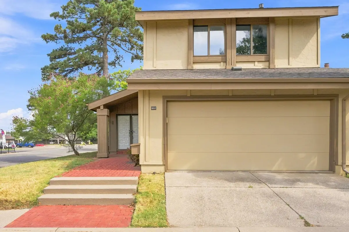 8201 E Harry Unit 501, Wichita, KS 67207 - #1
