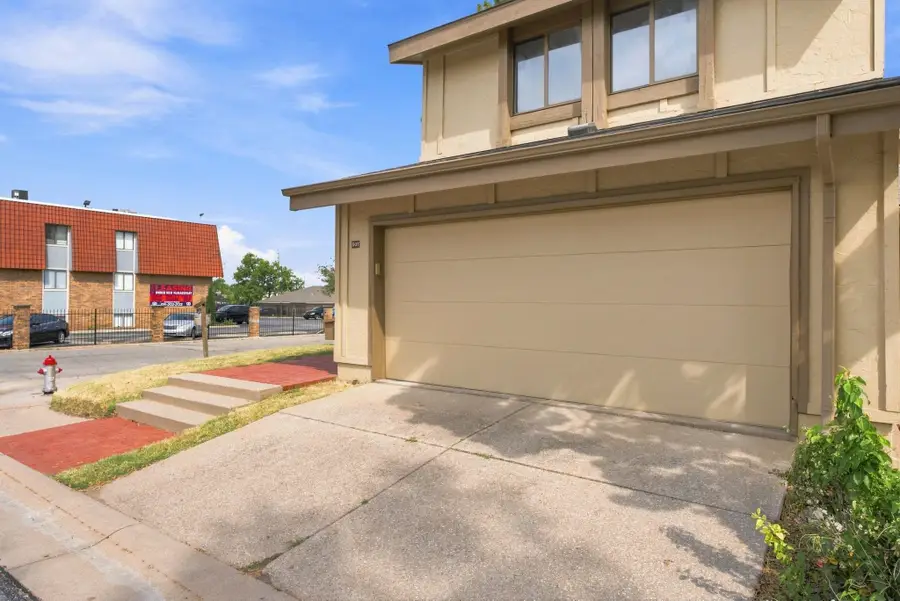 8201 E Harry Unit 501, Wichita, KS 67207 - #2