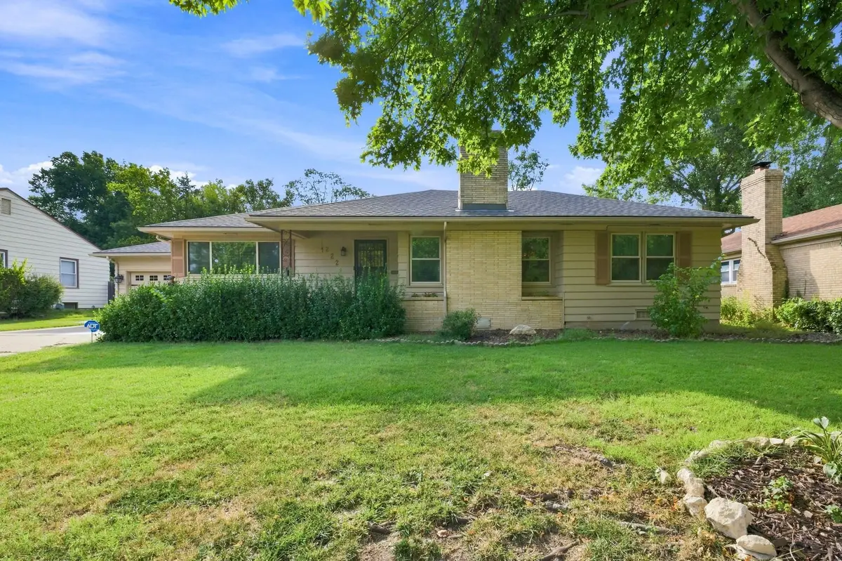 222 N Brookside St, Wichita, KS 67208 - #1