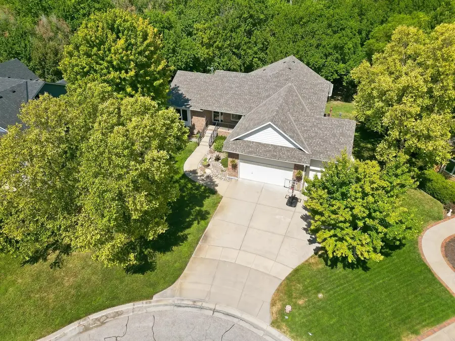 4845 N Steeds Crossing Cir, Park City, KS 67219 - #2