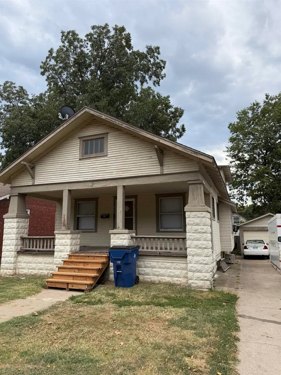 645 N Lorraine Ave, Wichita, KS 67214 - #2