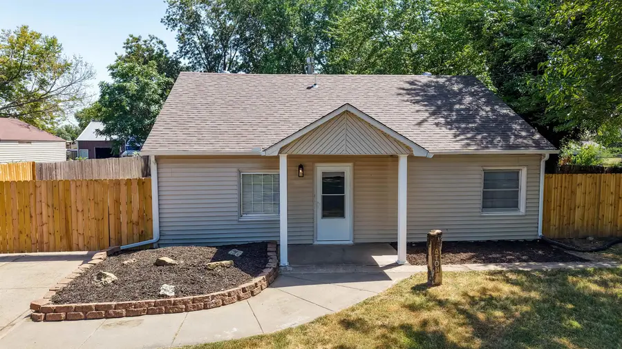 545 W Macarthur, Wichita, KS 67217 - #2