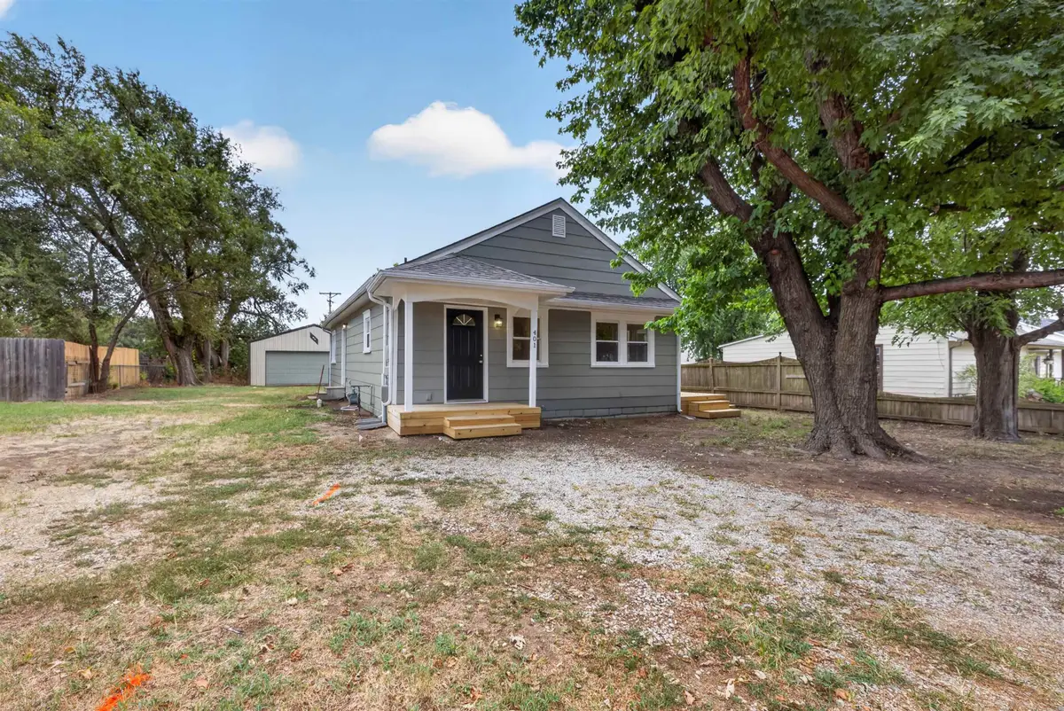 401 S Cranmer, Conway Springs, KS 67031 - #1