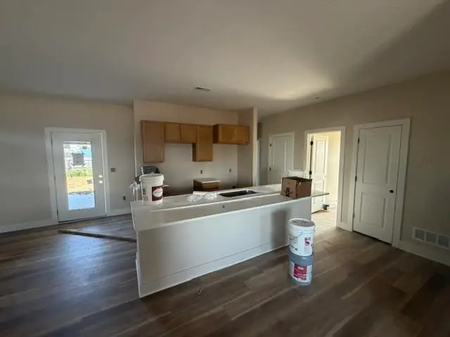 4618 S Doris Ct, Wichita, KS 67215 - #2