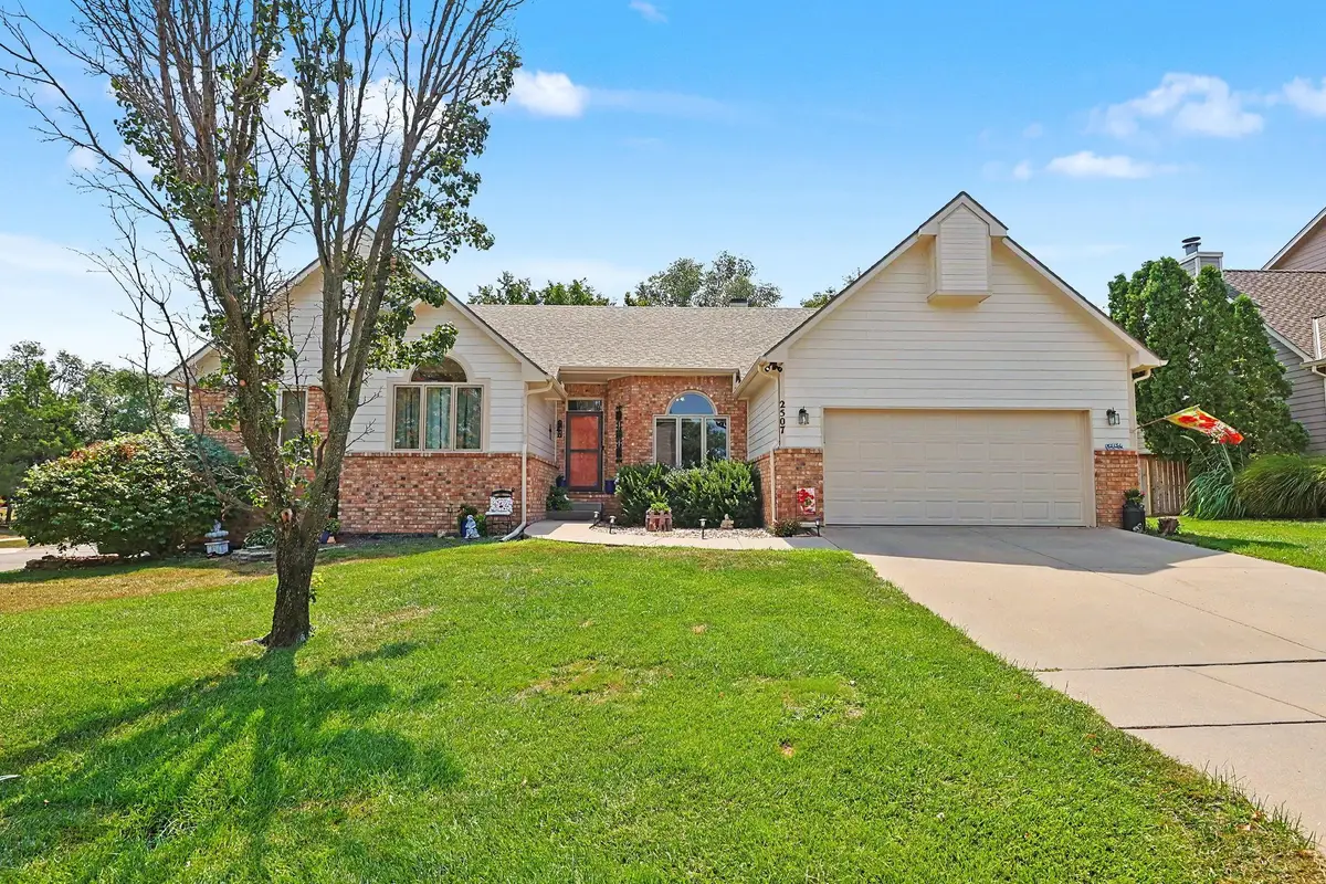 2507 N Cranbrook Ct, Wichita, KS 67226 - #1