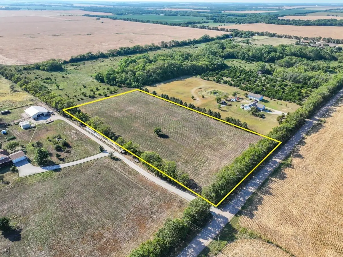 000 143rd St East, Valley Center, KS 67147 - #1