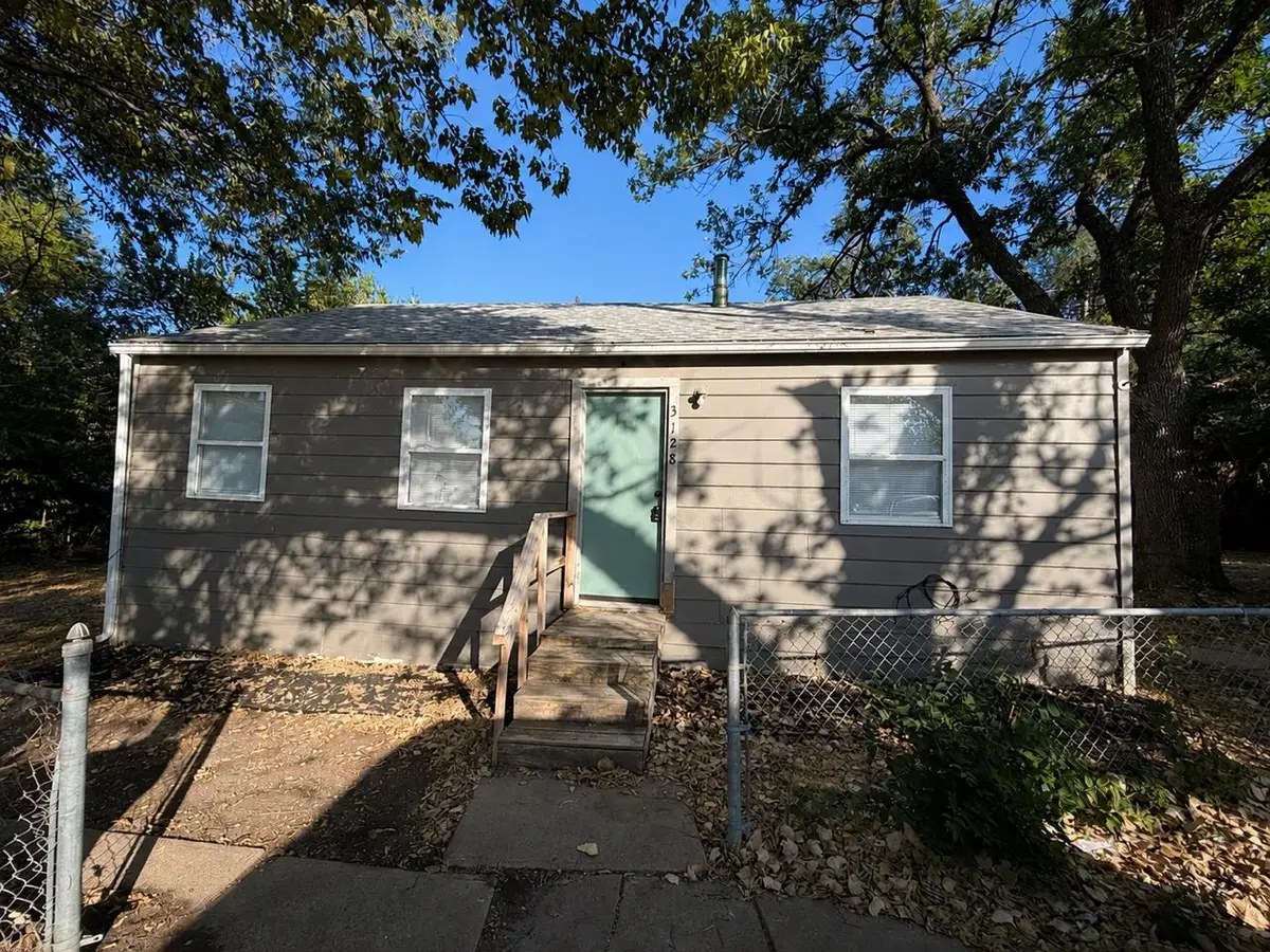 3128 S Davidson St, Wichita, KS 67210 - #1