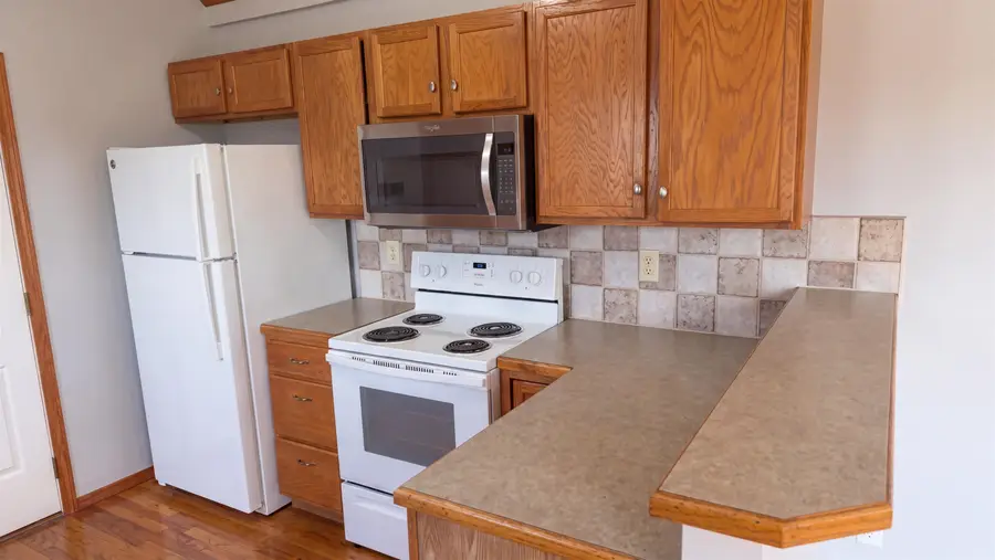 6505 E 44th St N, Bel Aire, KS 67226-1483 - #2