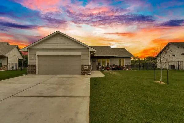 960 N Clover, Goddard, KS 67052