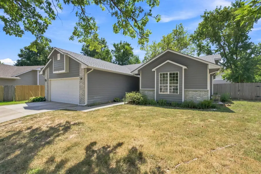 345 S Firefly Ct, Wichita, KS 67235 - #2