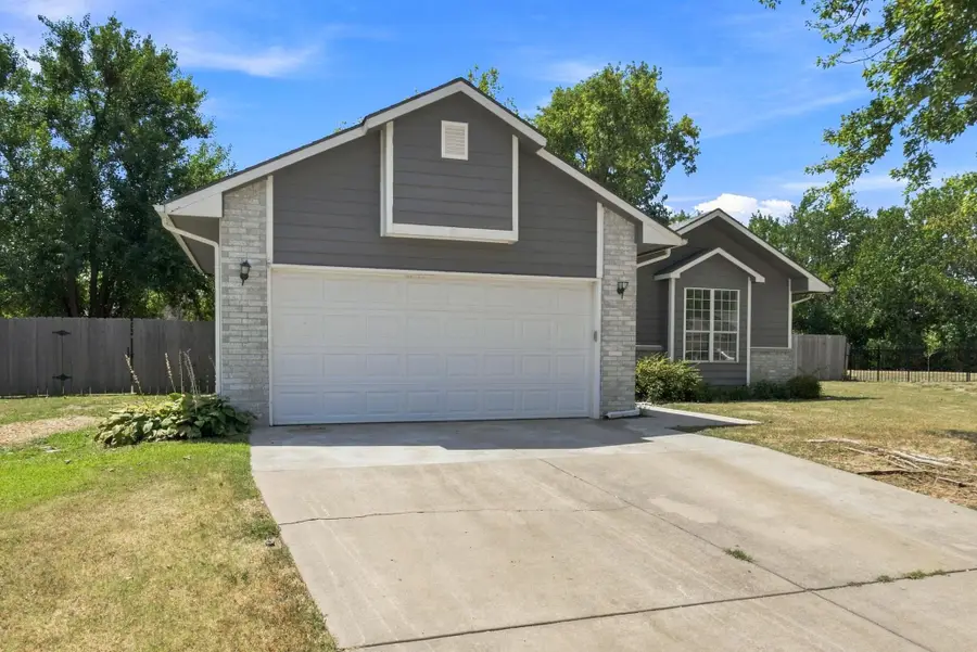 345 S Firefly Ct, Wichita, KS 67235 - #3