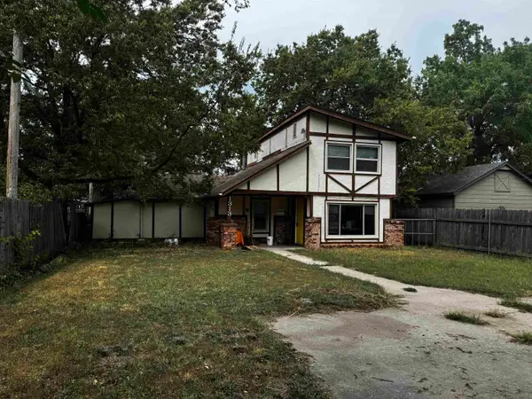 1313 S Fern St, Wichita, KS 67213