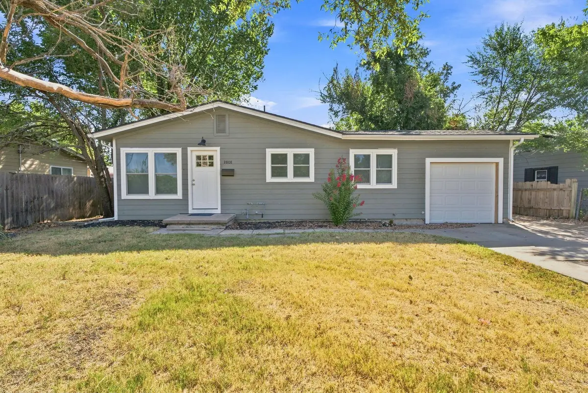 2808 S Glenn Ave, Wichita, KS 67217 - #1