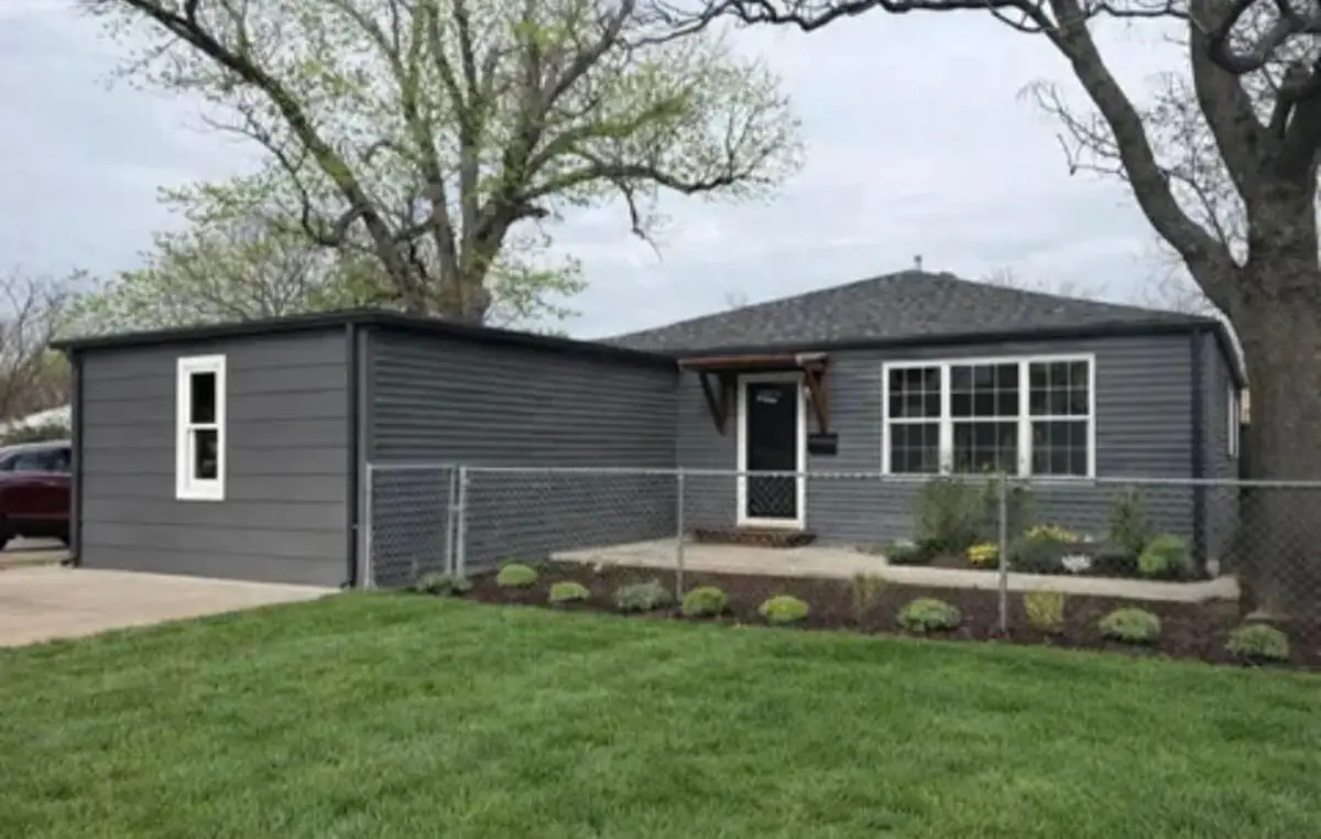 428 N Meridian Ave, Wichita, KS 67203-5312 - #1
