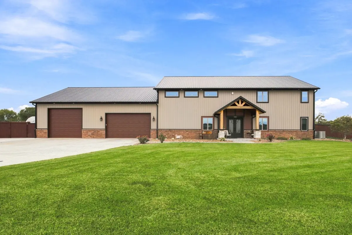 8803 W Blackwood Ln, Maize, KS 67101 - #1