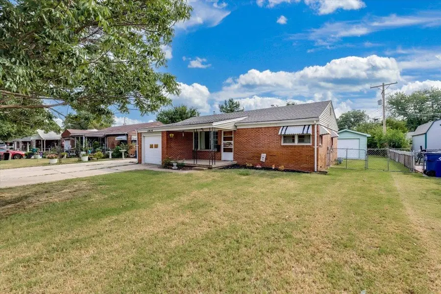 2834 S Laura St, Wichita, KS 67216 - #3