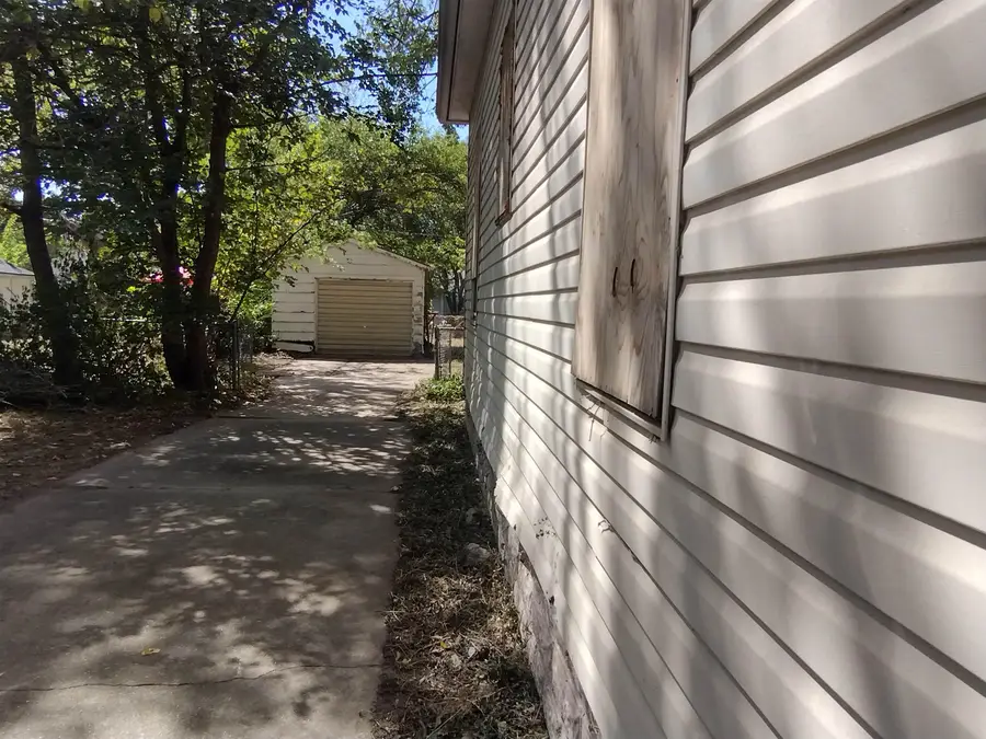 1413 S Ellis, Wichita, KS 67211 - #3