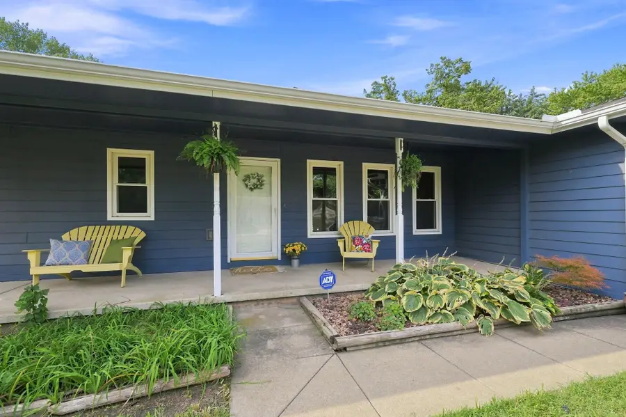 513 E Burning Tree Road, Derby, KS 67037-3142 - #2