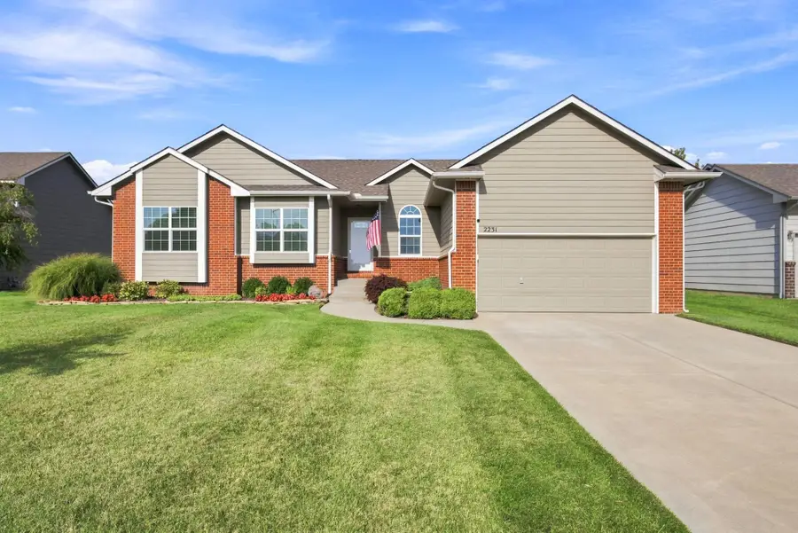 2231 N Burning Tree St, Wichita, KS 67228 - #2