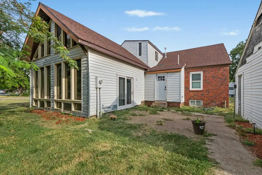 3310 N Charles Ave, Wichita, KS 67204 - #2