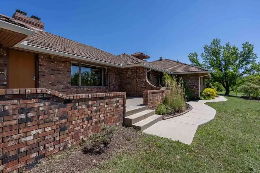 12400 E Lynne, Wichita, KS 67207 - #2