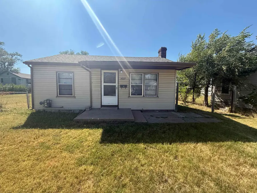 1627 S Sedgwick St, Wichita, KS 67213 - #2