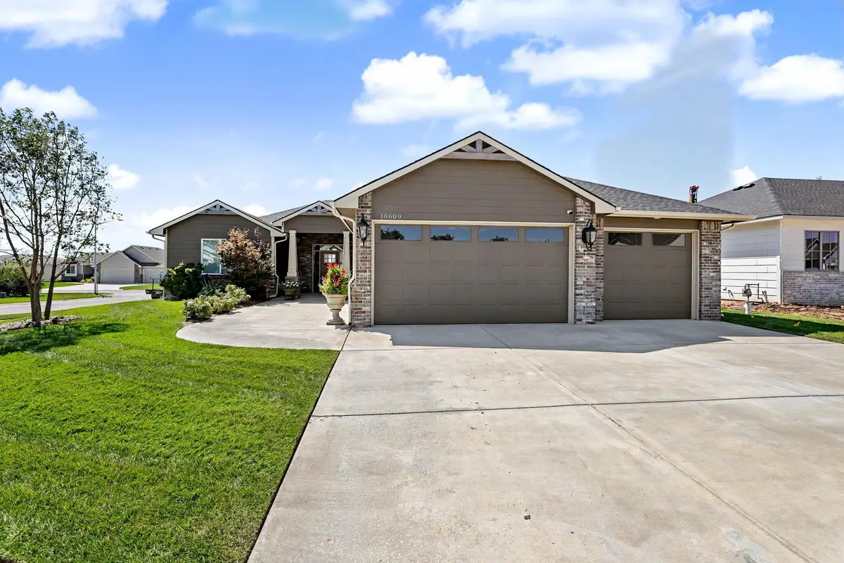 10609 W Graber, Wichita, KS 67215 - #1