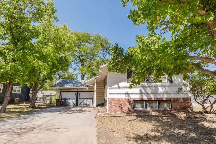 5726 Hanover St., Wichita, KS 67220 - #3