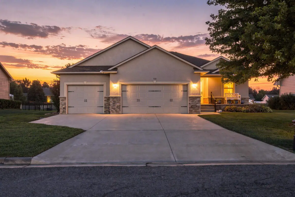 713 W 32nd, Hutchinson, KS 67502 - #1