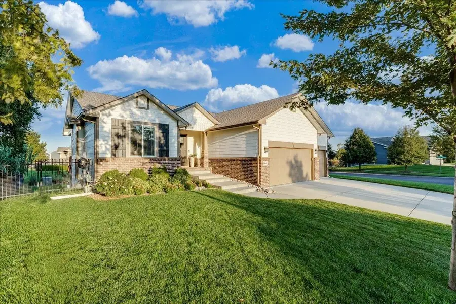 3604 N Pepper Ridge St, Wichita, KS 67205 - #2