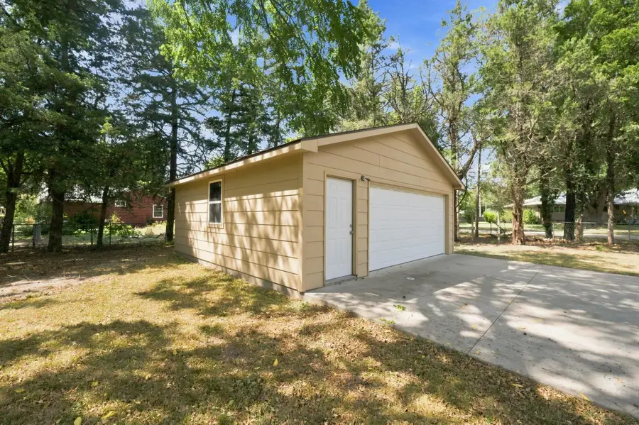 3259 N Coolidge Ave, Wichita, KS 67204-4250 - #2