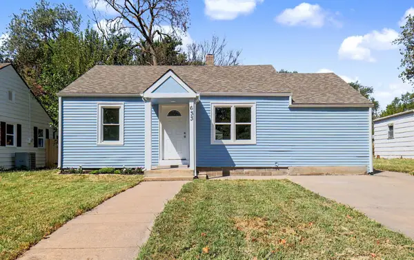 633 N Ridgewood Dr., Wichita, KS 67208