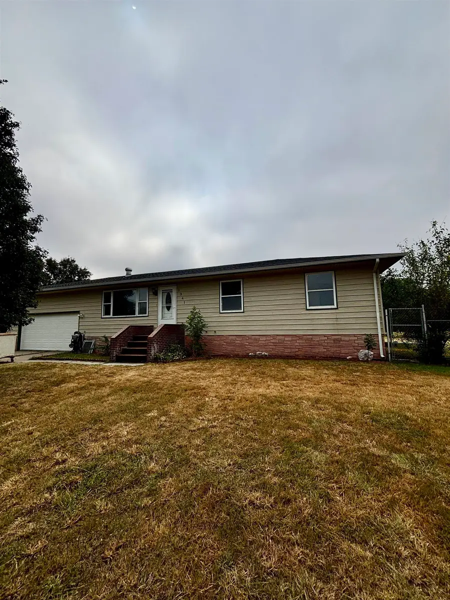 5941 Anchor Way, Great Bend, KS 67530 - #2