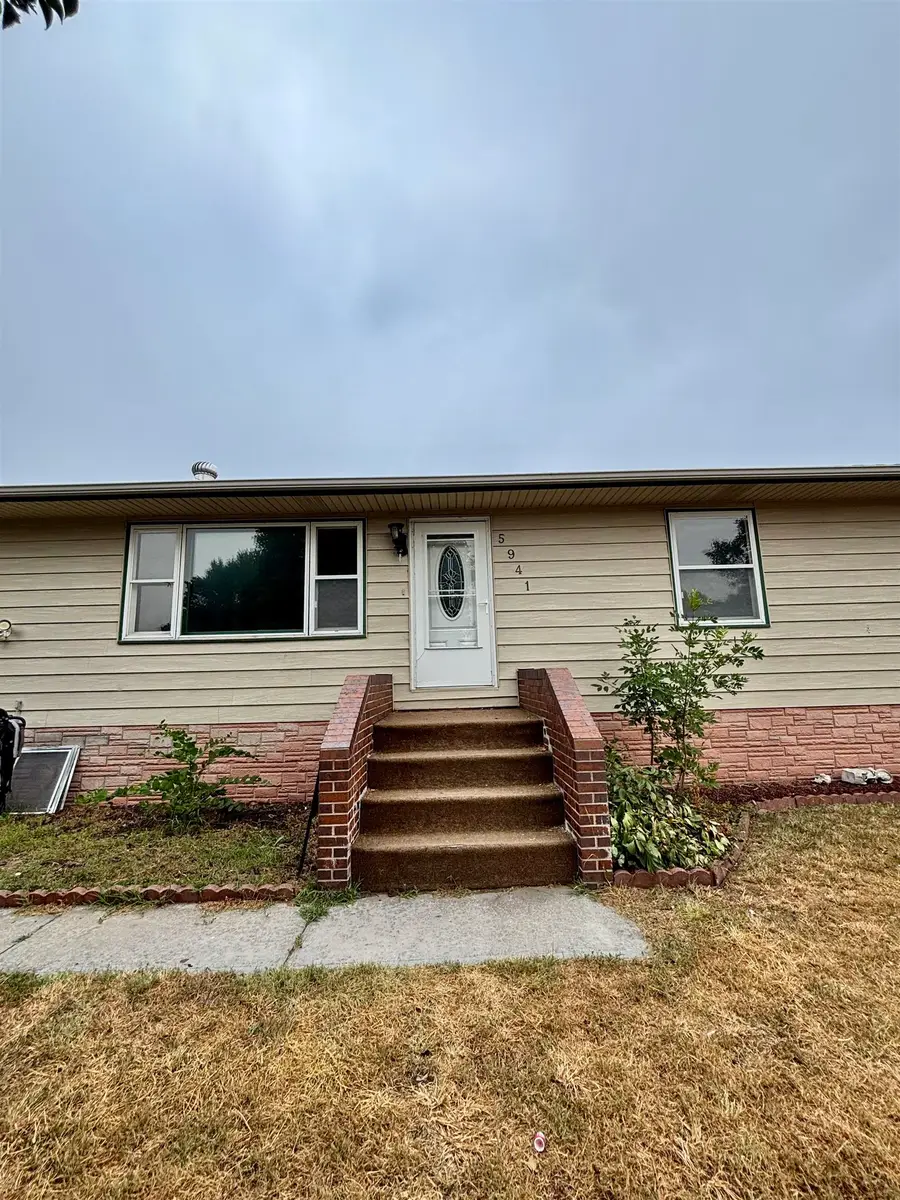 5941 Anchor Way, Great Bend, KS 67530 - #3