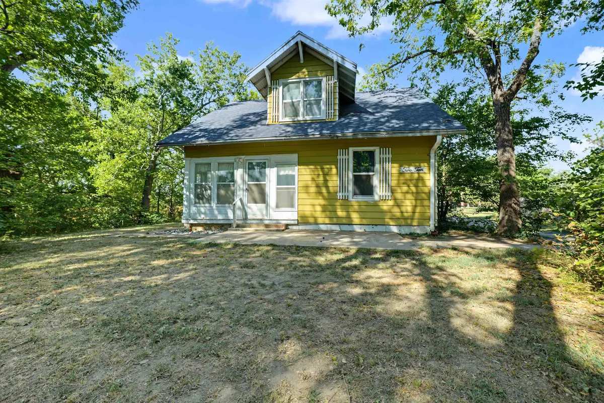 210 S Central St., Marquette, KS 67464 - #1