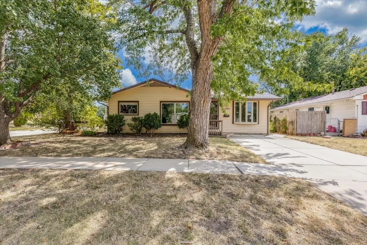 1501 W Lotus St, Wichita, KS 67213 - #1