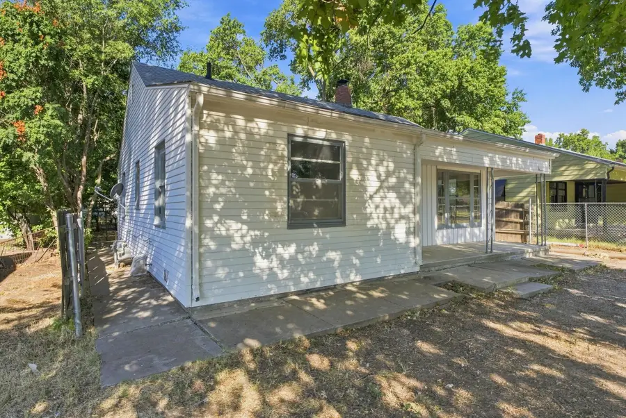 815 N Oliver Ave, Wichita, KS 67208 - #3