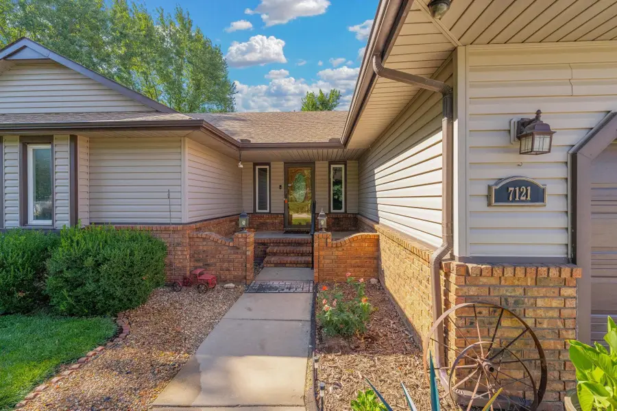 7121 W 35th St. S, Wichita, KS 67215 - #2